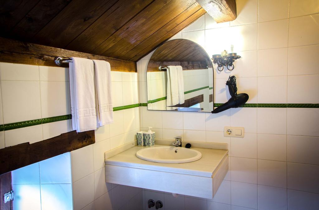 Casas Rurales Taramundi Verde Habitación foto