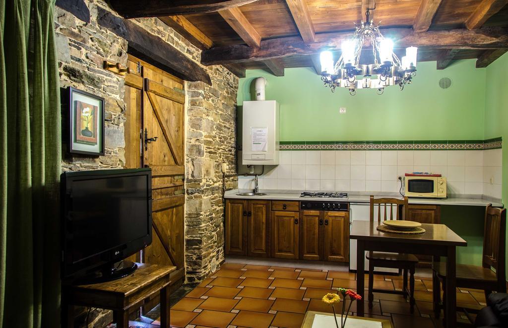 Casas Rurales Taramundi Verde Habitación foto
