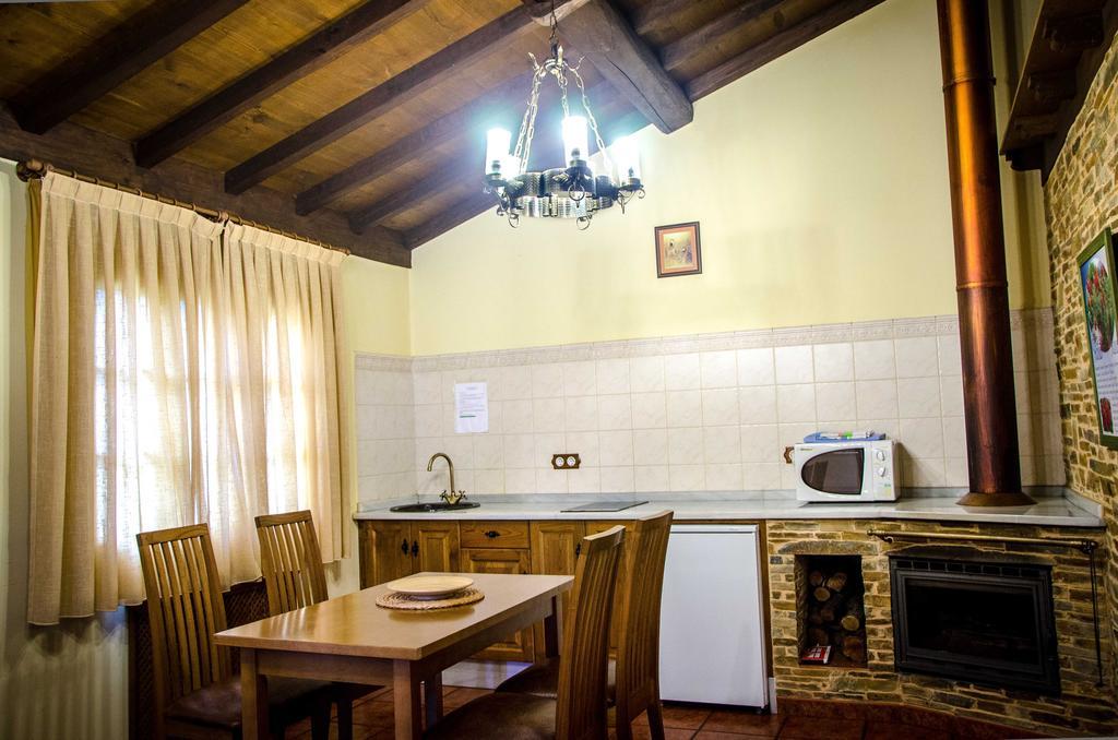 Casas Rurales Taramundi Verde Habitación foto