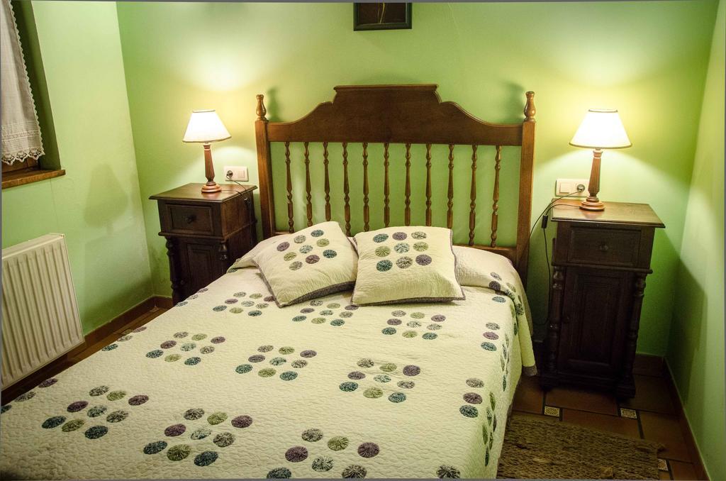 Casas Rurales Taramundi Verde Habitación foto